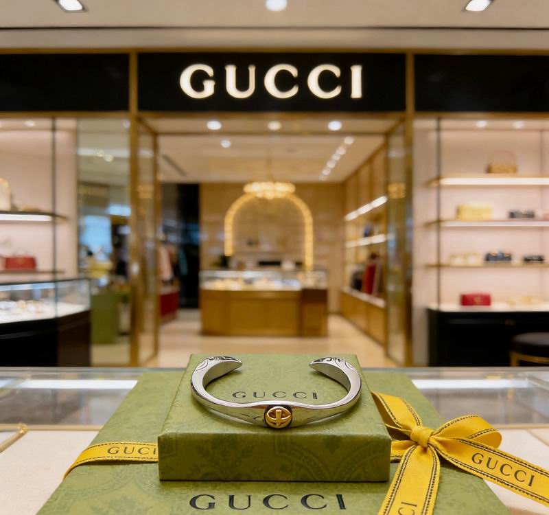 Gucci Bracelet 08yxs75